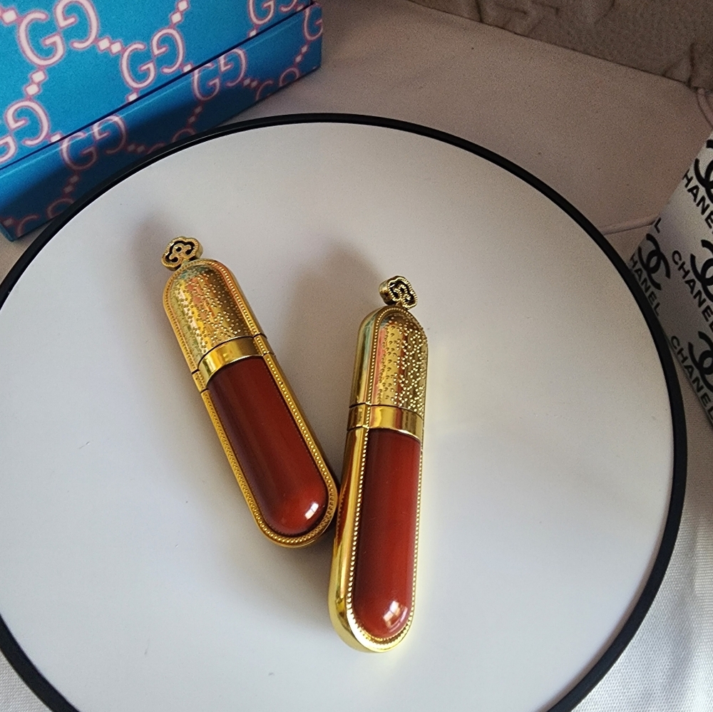 🔥"ROYAL GOLD" CUSTOM LIP GLOSS🔥 - Picture 5 of 5